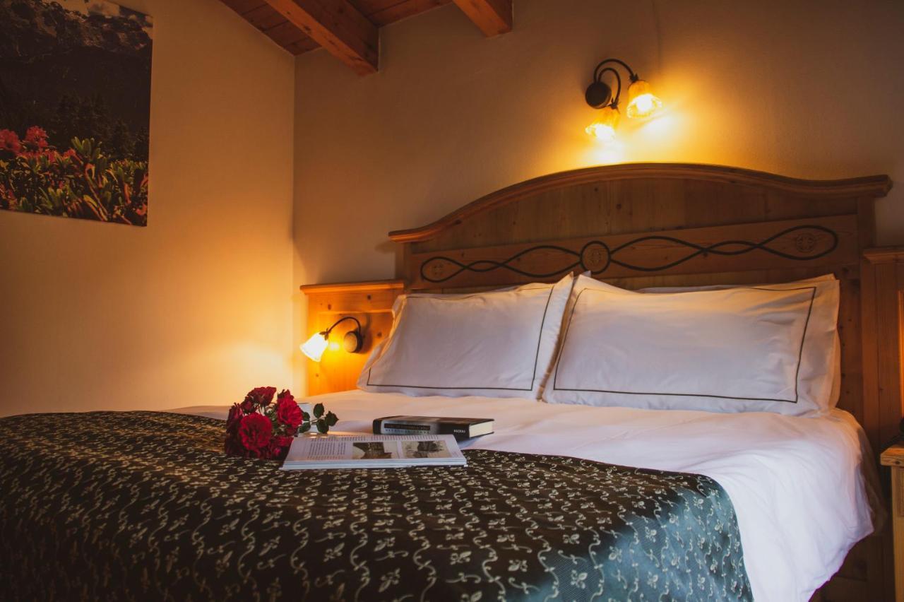 Hotel Garni La Soldanella Madonna Eksteriør billede